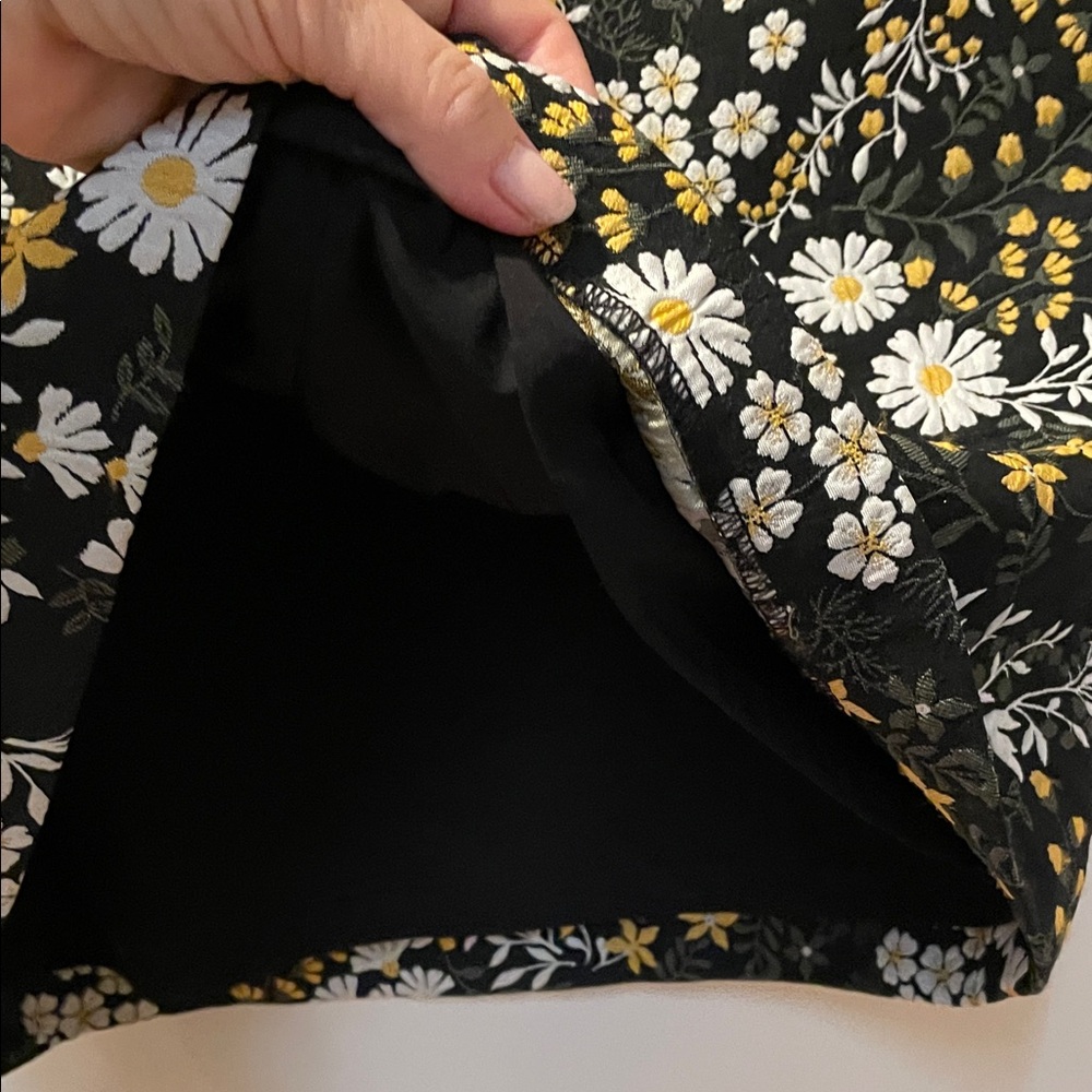 Loft Vintage Daisy Mini Skirt - Picture 5 of 6